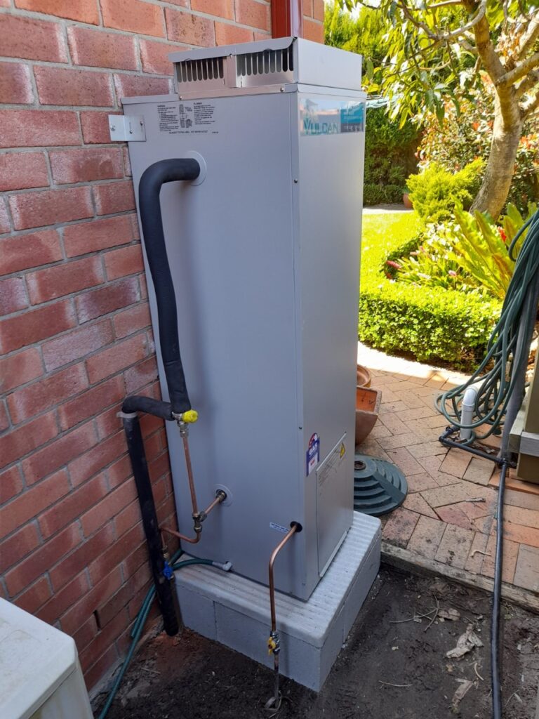 135 litre Vulcan Gas Storage hot Water system in Hamilton