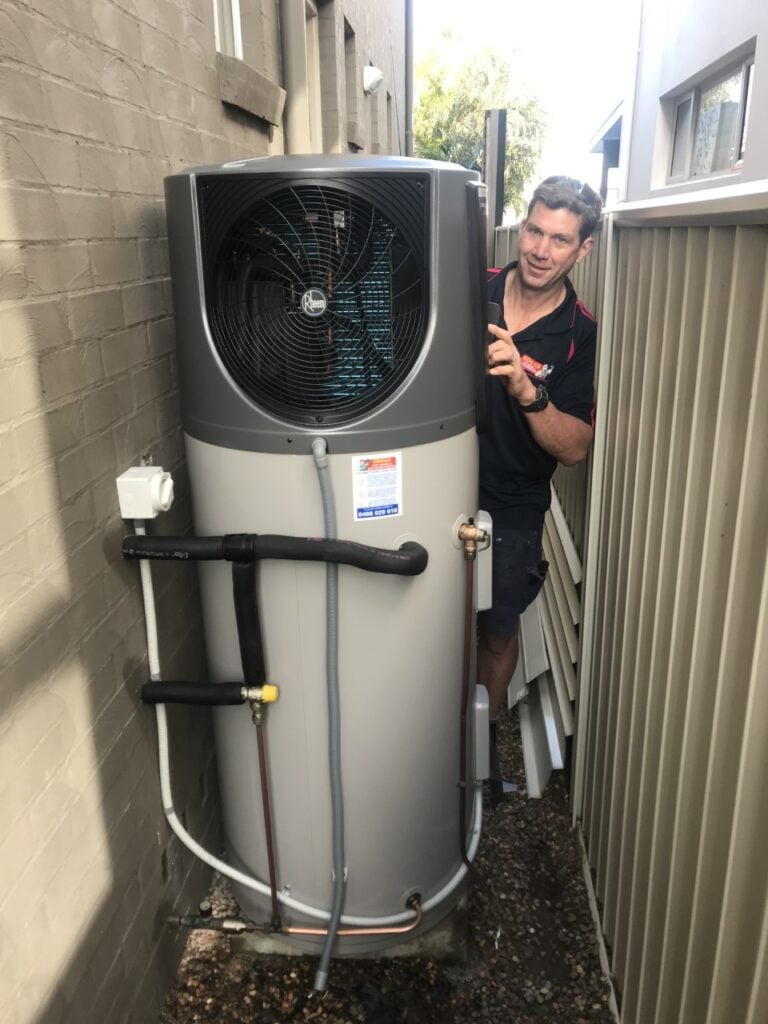 Rheem 270 litre heat pump hot water heater with mk