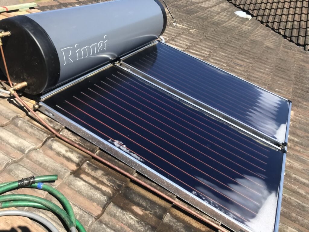 Rinnai Stainless Steel solar hot water system