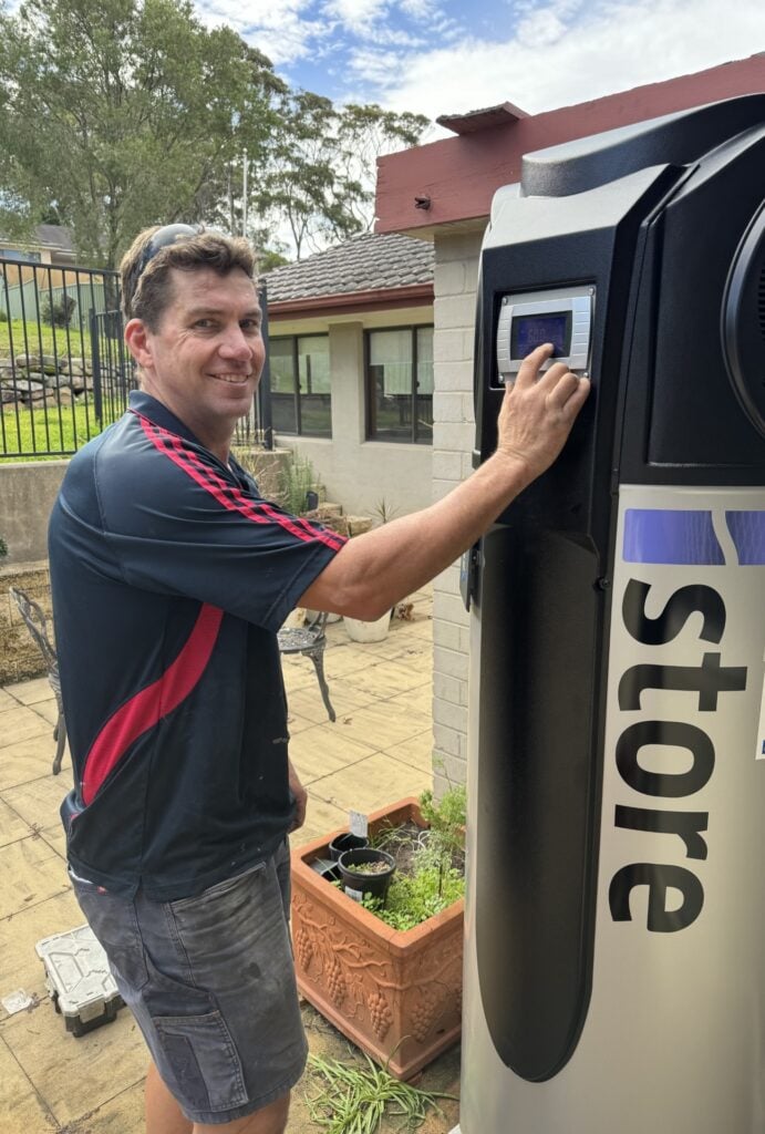 Mike programming iStore heat pump