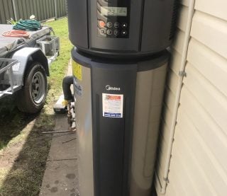 Midea hot water heat pump